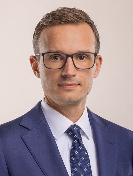 Dominik Müller, LL.M.